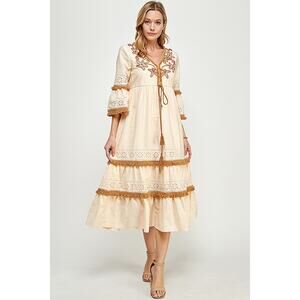 See And Be Seen Boho Eyelet Cotton Tassel Fringe Trim Midi Dress MEDIUM